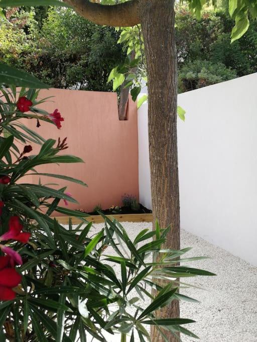 Villa Au Calme Avec Exterieur Et Parking Gratuit Aux Portes D'Aix Et Marseille Emplacement Ideal Ngoại thất bức ảnh